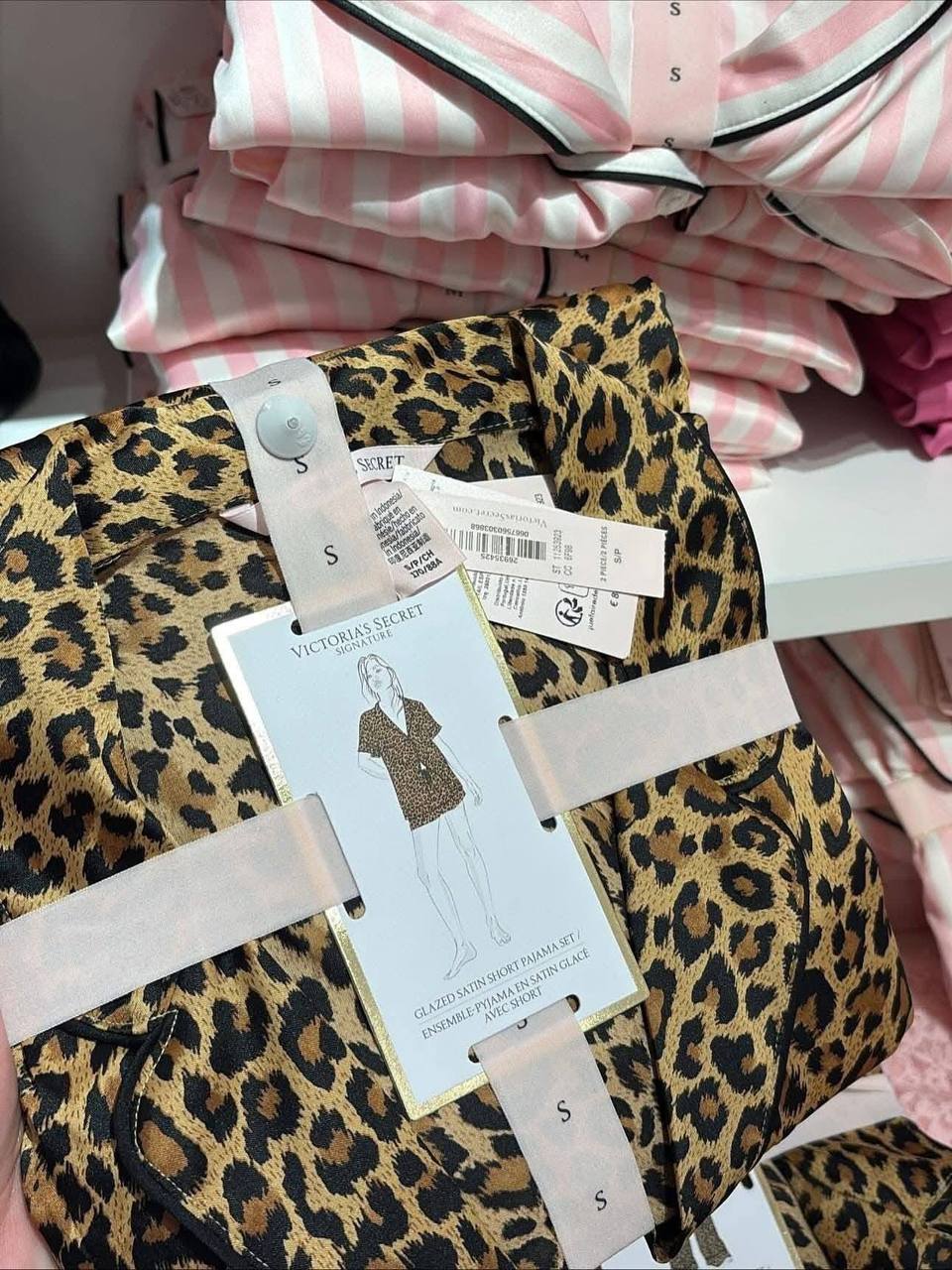 Victoria’s Secret Pajamas - Image 6