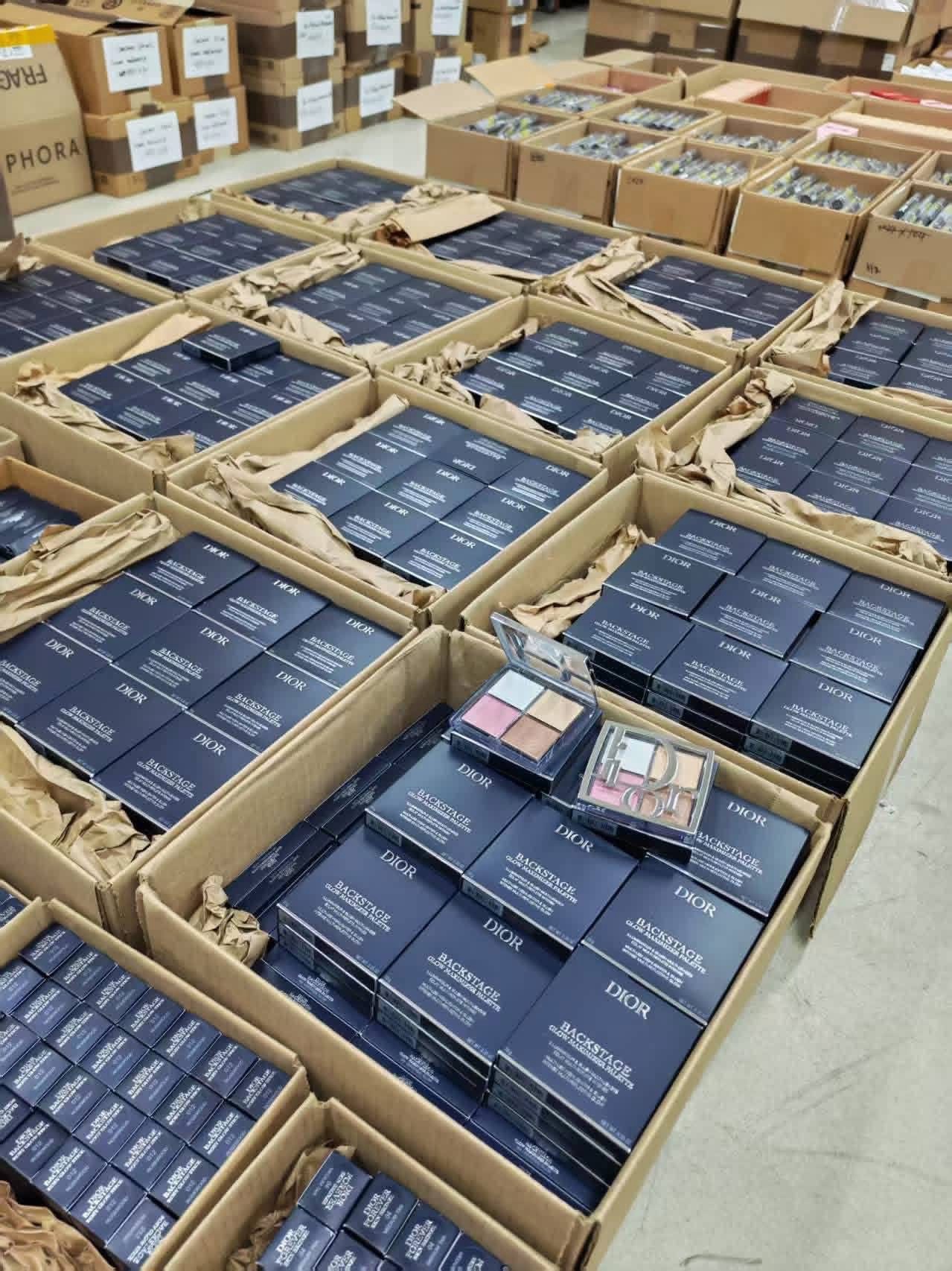 Cosmetics and Beauty Pallets