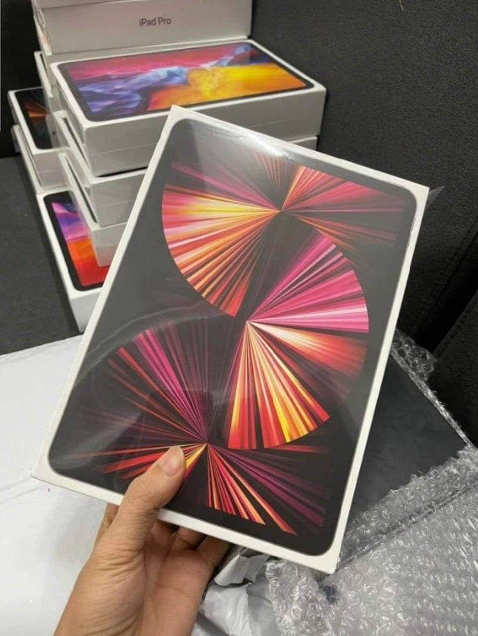 Apple iPad pro pallets - Image 3